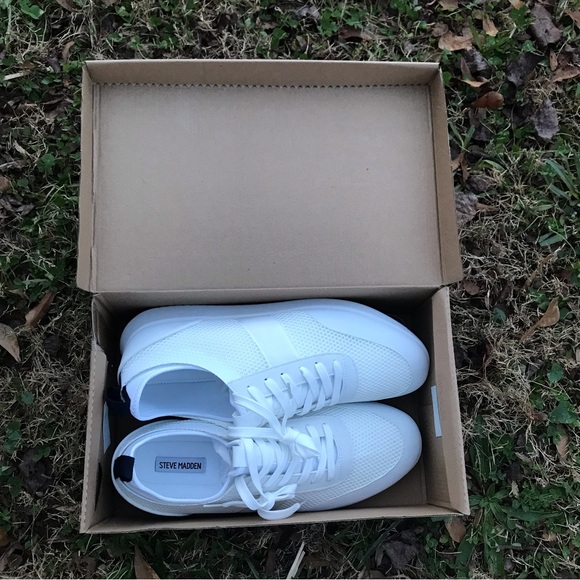 STEVE MADDEN MENS LACE UP ROSTER ULTRA LIGHTWEIGHT SNEAKERS SIZE 11 - Picture 3 of 16